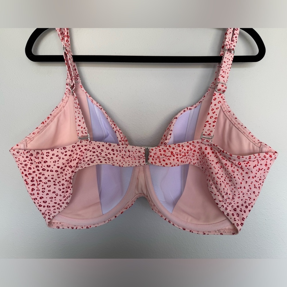 Birdsong Chic Pink Leopard Bikini Top - Picture 3 of 5